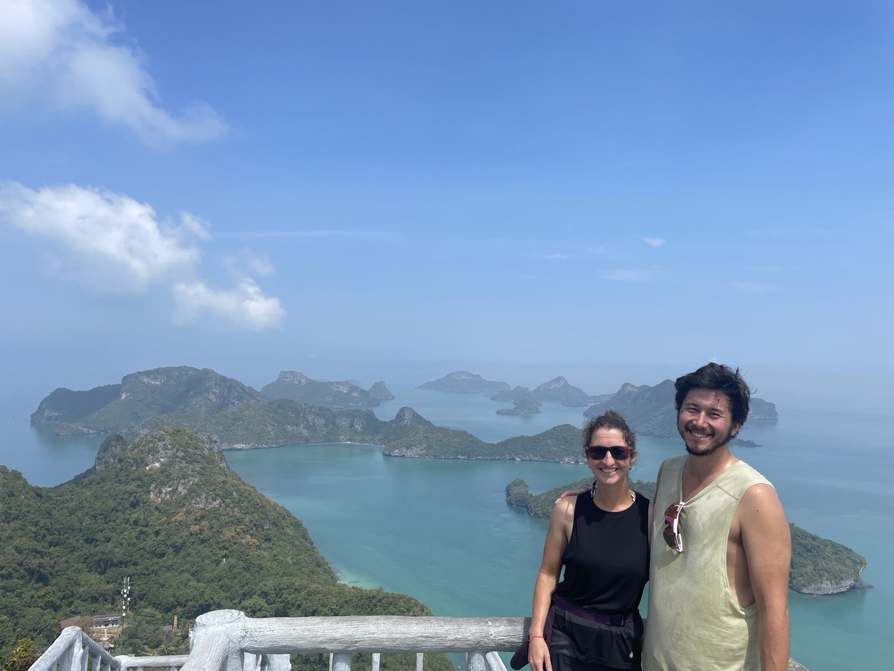 Bushwhacking beach bums